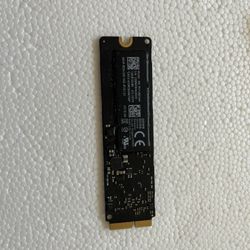 2015 13 Macbook Pro 128gb Ssd And Fan