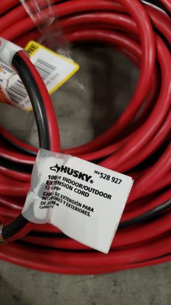Husky heavy duty extension cord 100 ft
