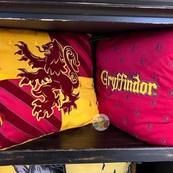 Harry Potter's - Gryffindor House Pillow