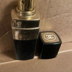 Vintage Spray Bottle of Chanel No 5 Eau de Toilette  EDT - 1.7 oz  Full Bottle