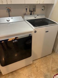 Maytag bravos xl washer and dryer