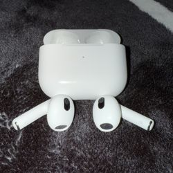 Like New AirPod 3rd Generation
