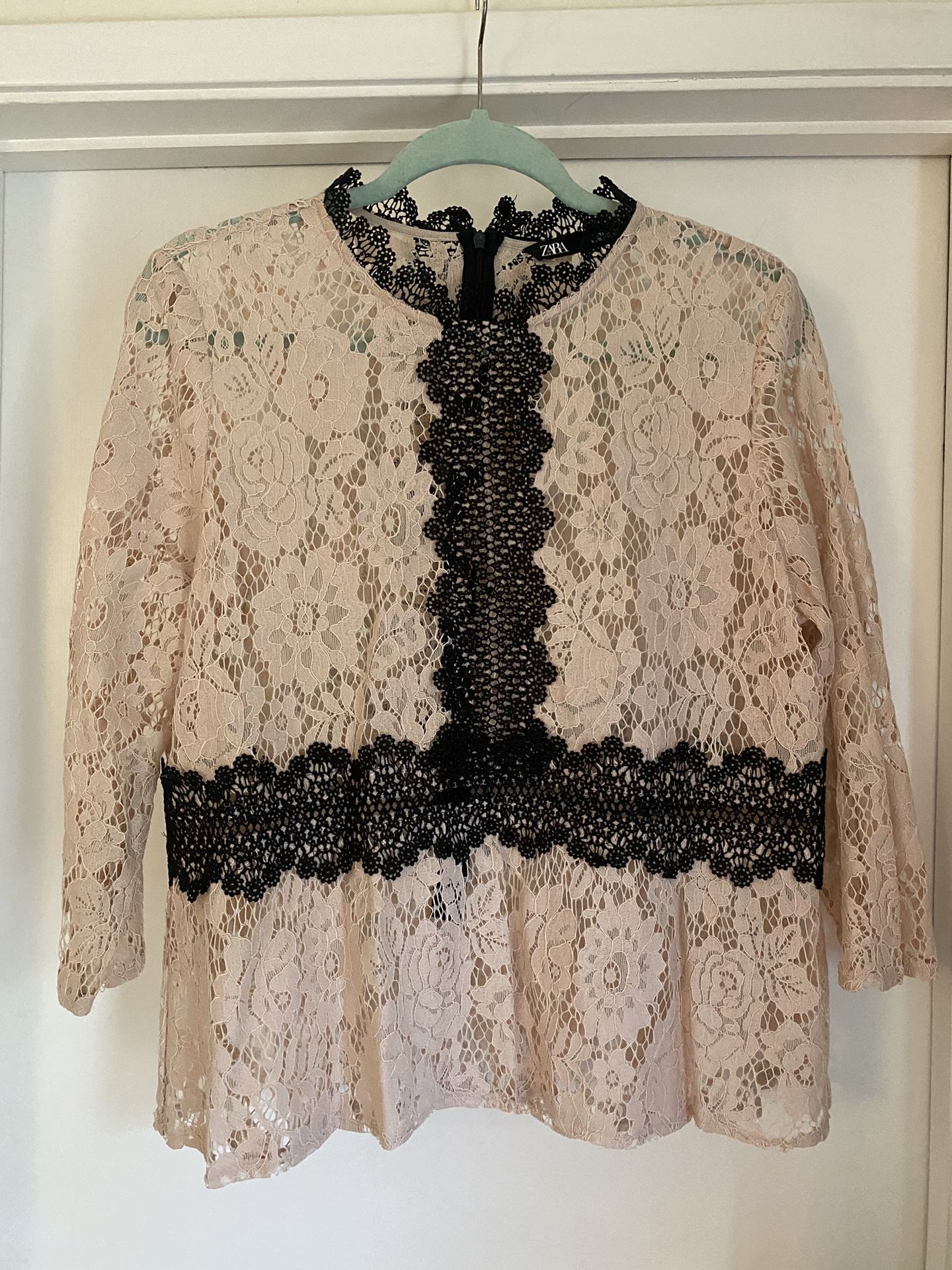 ZARA Pink/Black Lace blouse