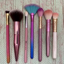 Makeup Brushes