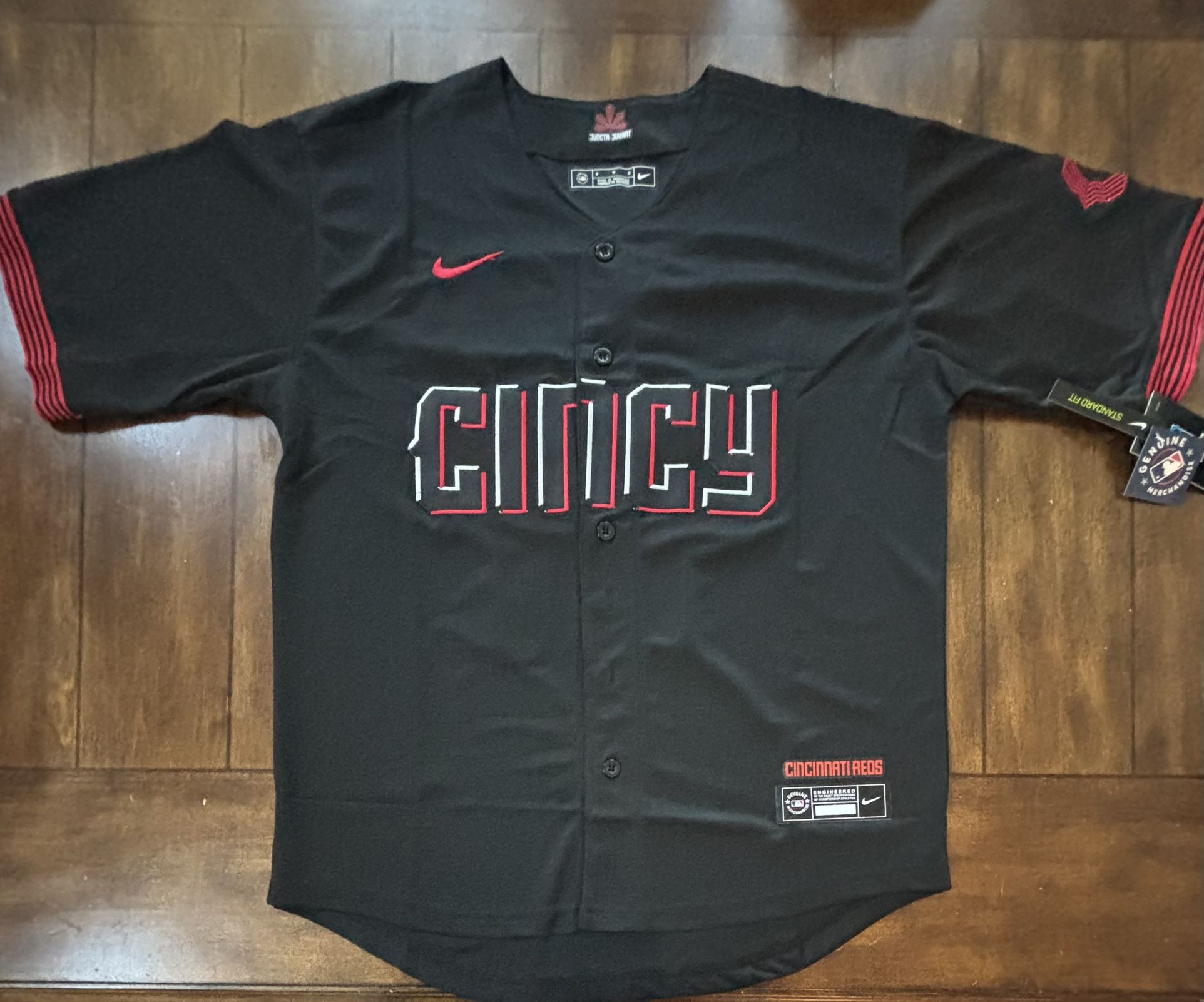 Elly De La Cruz #44 Cincinnati Reds City Connect Medium Jersey MLB Jersey