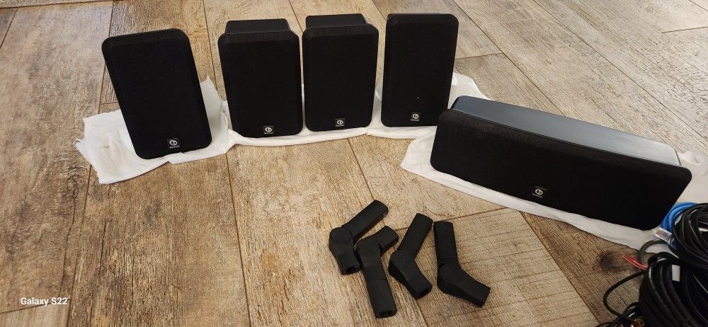 Boston Acoustic Mcs160