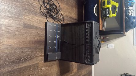 Line 6 Spider V 120 Watts W/FBV 3 Foot pedal
