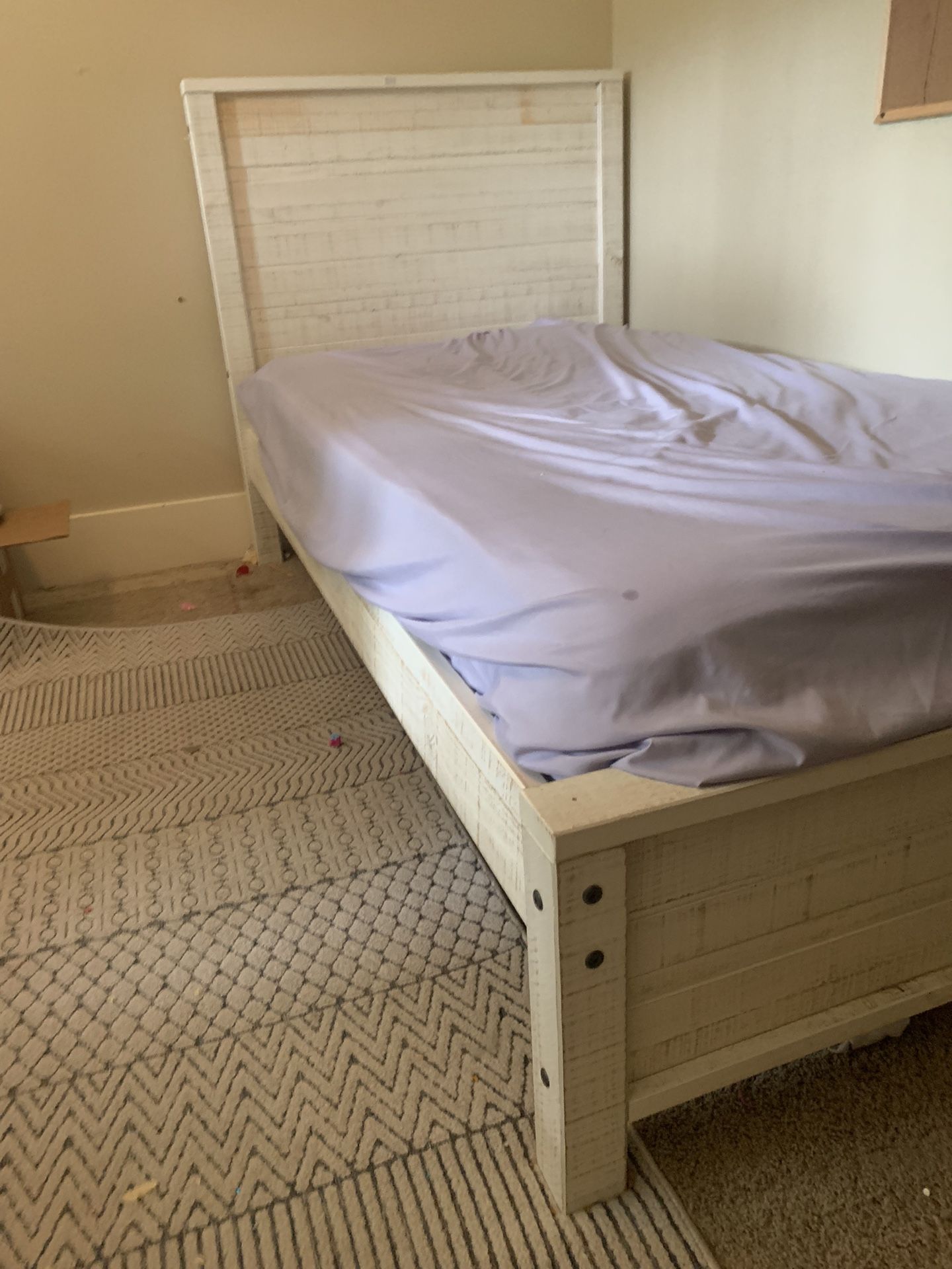 Twin Bed