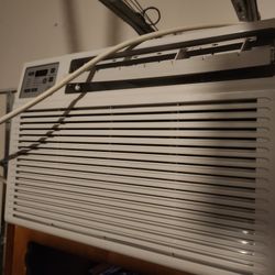 Window Ac Unit Needs Repair