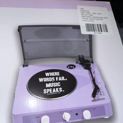 Gadhouse LILAC specs place to three speed 33 1/2, 45 and 78RPM records. Belt driven turntable mechanism. Rub stylist. Dynamic full range stero speaker