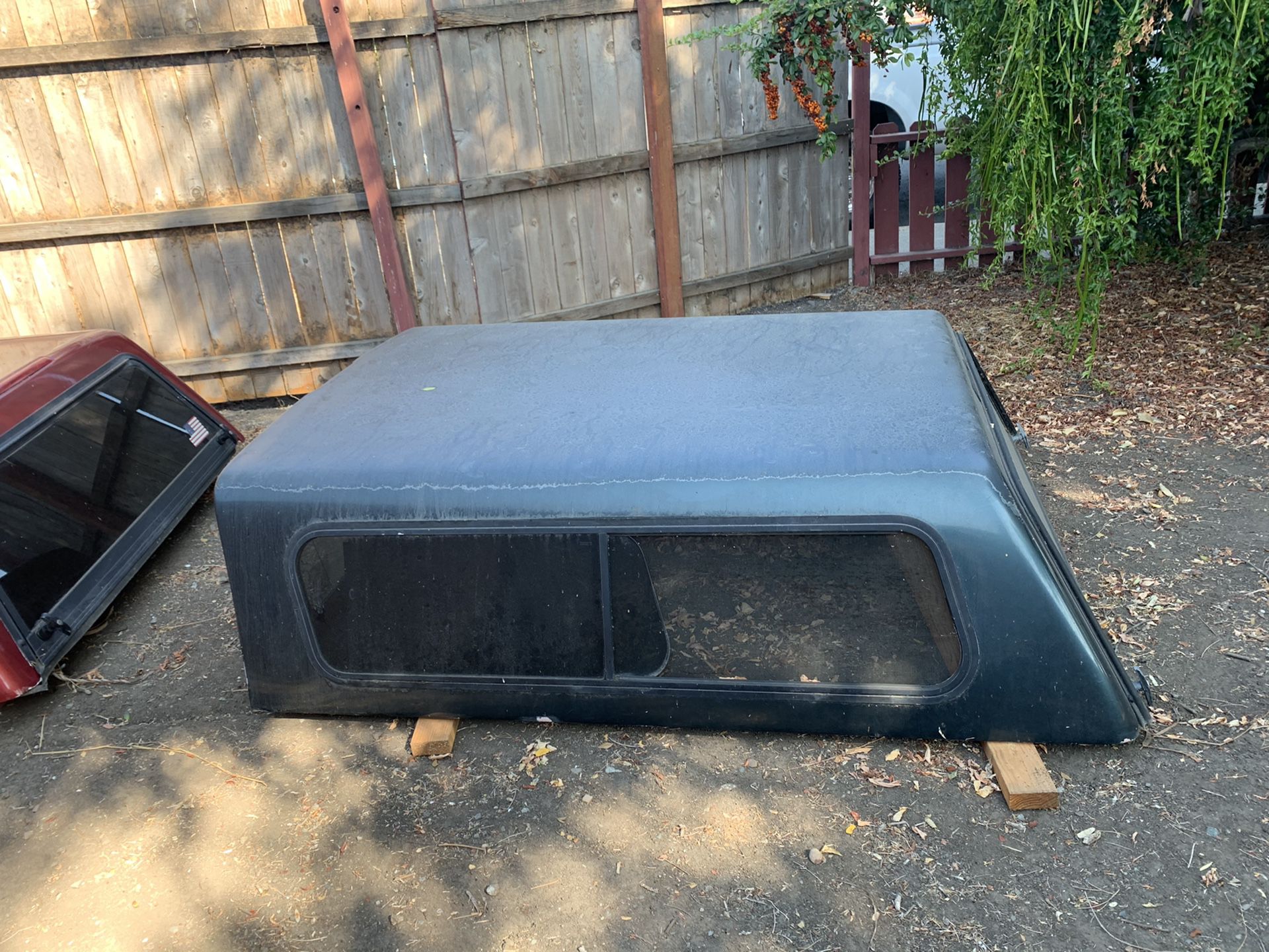 Camper shell 1992-1998 Toyota T-100 short bed