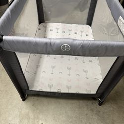Dream On Me Nest Portable Playard