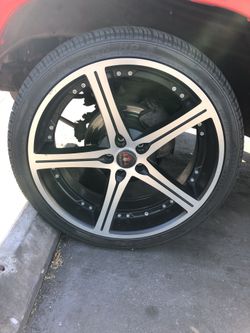 Merceli 22”rims with almost new tires