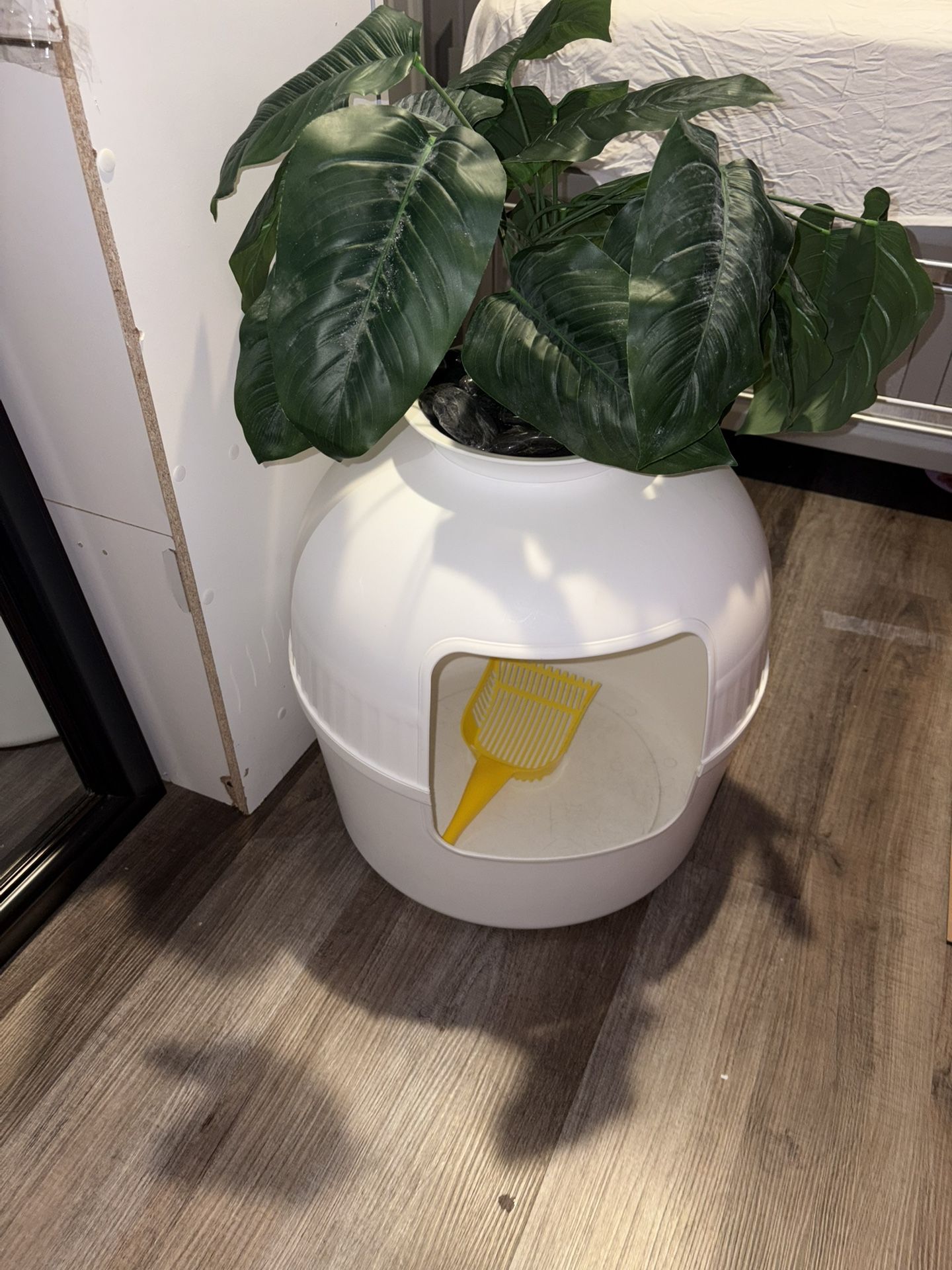 Hidden Discreet Cat Litter Box 