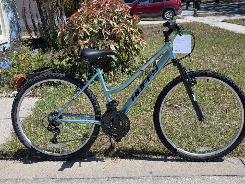 New Huffy Rock Creek 26in Mountain Bike