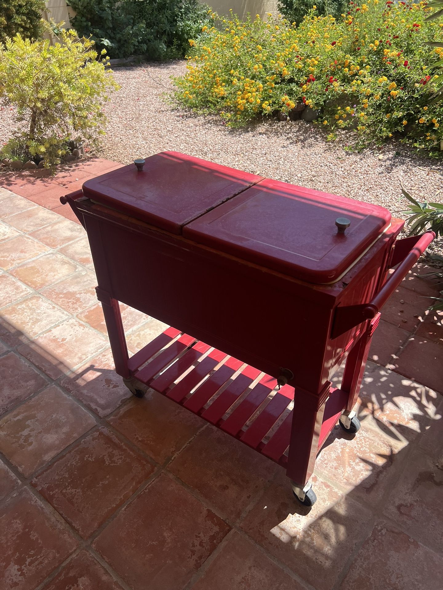 Rolling Out Food Cooler