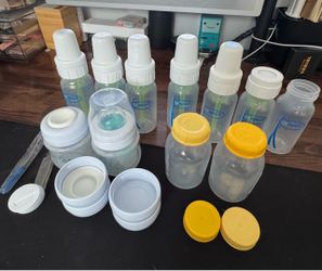 4oz baby bottles Dr. Brown, Avent, and Medela