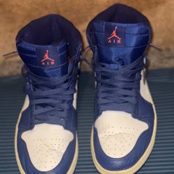 Air Jordan 1 RETRO GOLD MEDAL