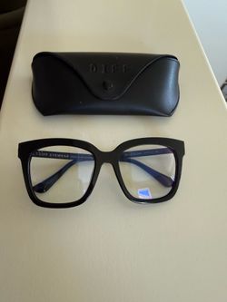 Women’s Diff eyewear bluelight glasses brand new