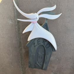 Loungefly Nightmare Before Christmas Zero’s Doghouse Makeup Brush Holder