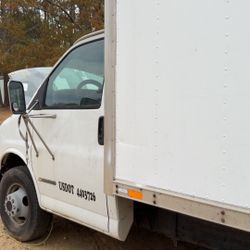 2002 GMC Box Truck