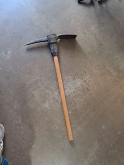 Pick axe