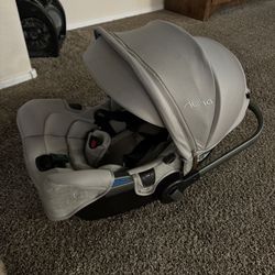 Infant car seat