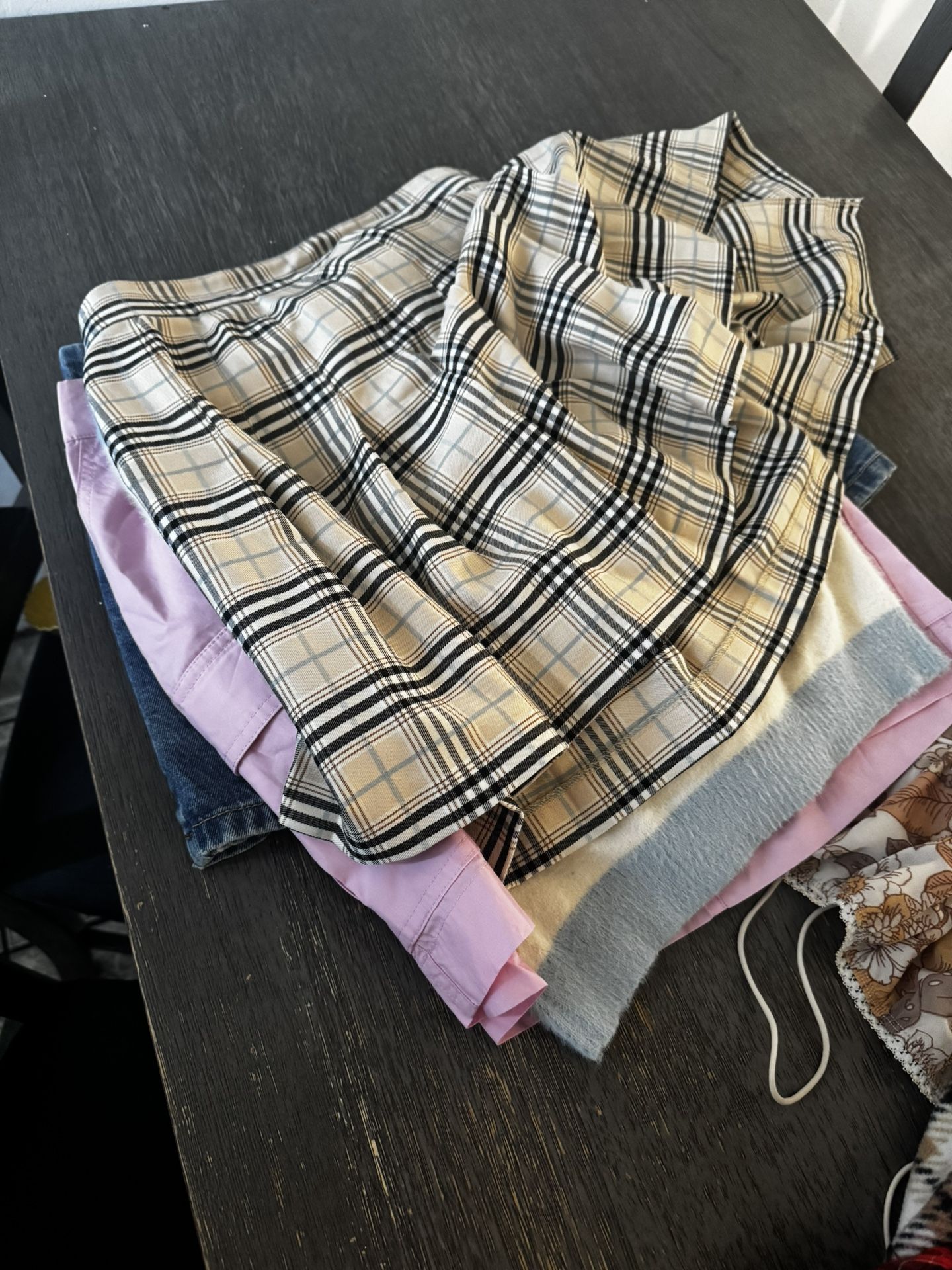 Women Clothes (Small)