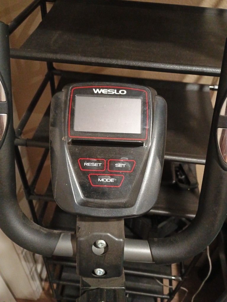 WESLO ELLIPTICAL $50