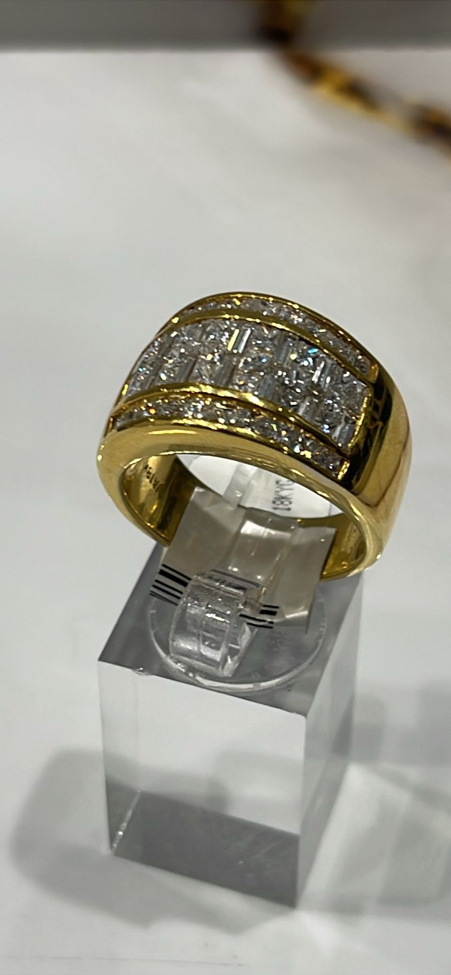 18k Engagement Mens Ring 16.2 Gr