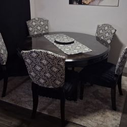 Antique Table With 5 Chairs Refurbished 