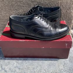 dress shoes 