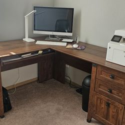 Office Desk With Bookcase