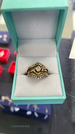 10kt Gold Diamond Ring