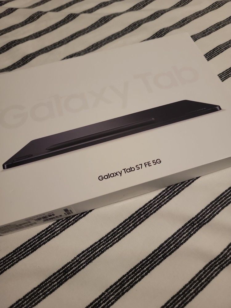 Brand New 2021 SAMSUNG Tab S7 FE 5G