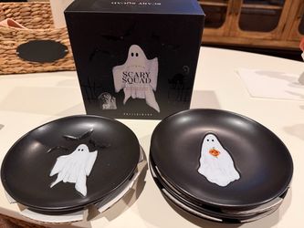 Pottery Barn Scary Squad Halloween Appetizer Plates Set of 4