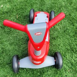 Radio Flyer Scoot 2 Scooter