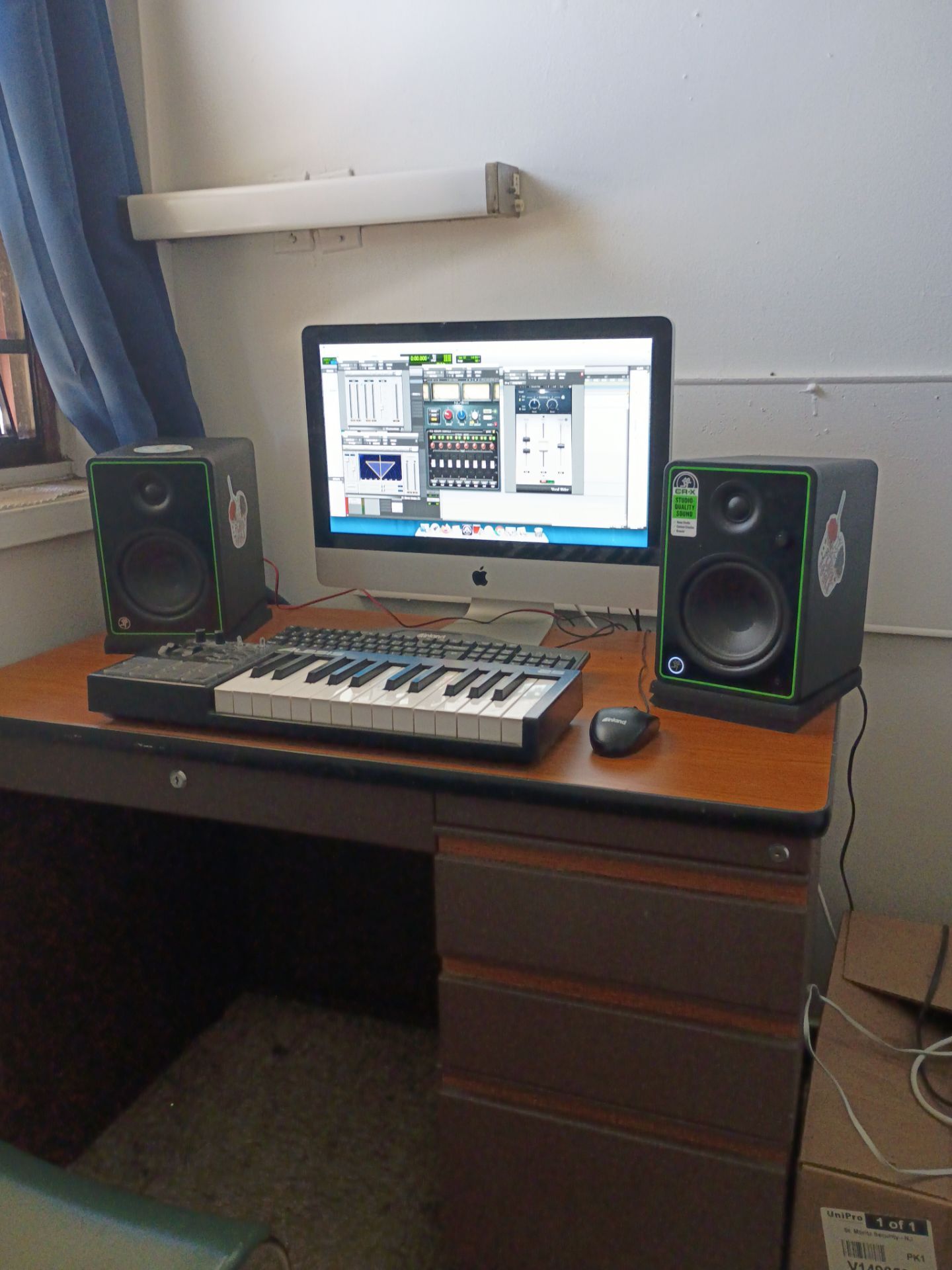 Studio Setup (Professional)