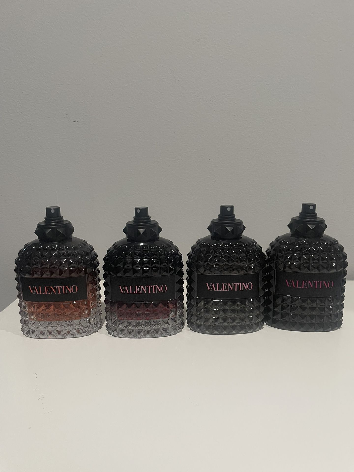 Valentino Born In Roma Intense Extravaganza Coral Fantasy