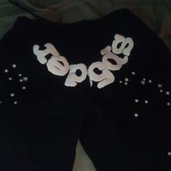 SPIDER WEATS black and White