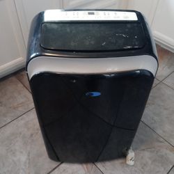 12,000 BTU 110 ELECTRIC Whynter Portable Air Conditioner Works Great $350