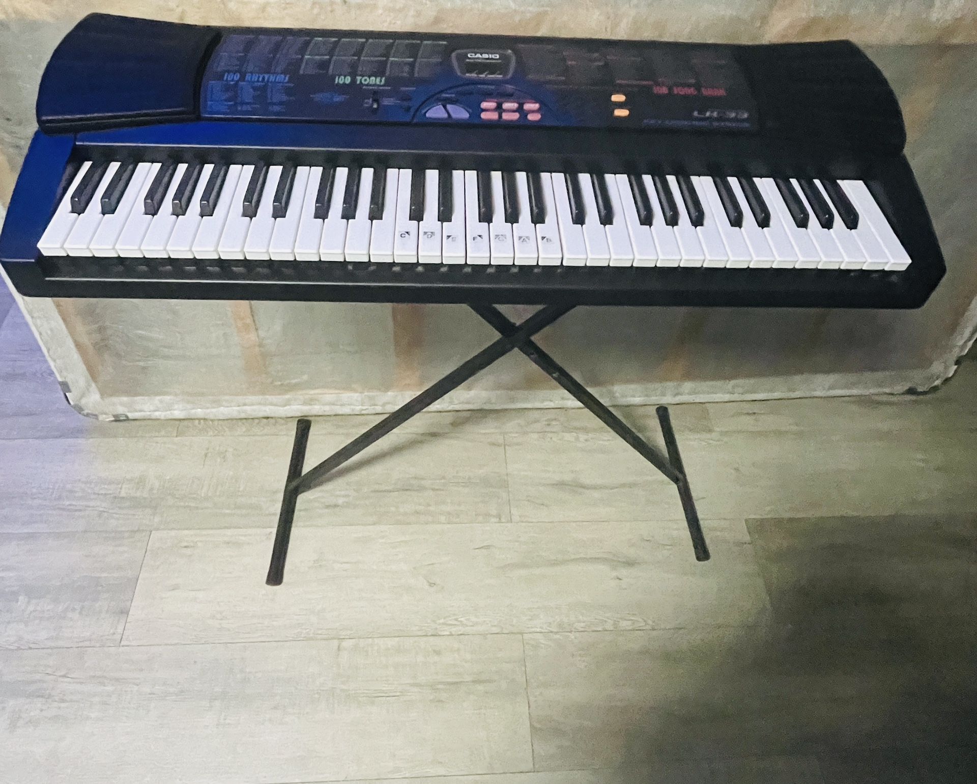 Casio Piano Learn To Play Comes With Stand Works Perfectly Keys Light Up Very Nice