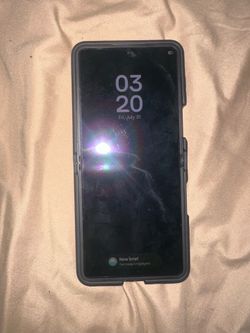 T-Mobile locked Z Flip 7