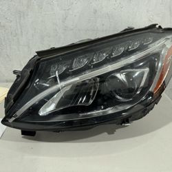2018 Mercedes C300 Left Headlight 