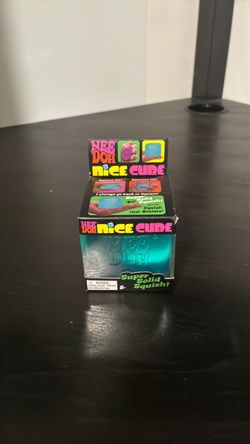Needoh nice cube “blue