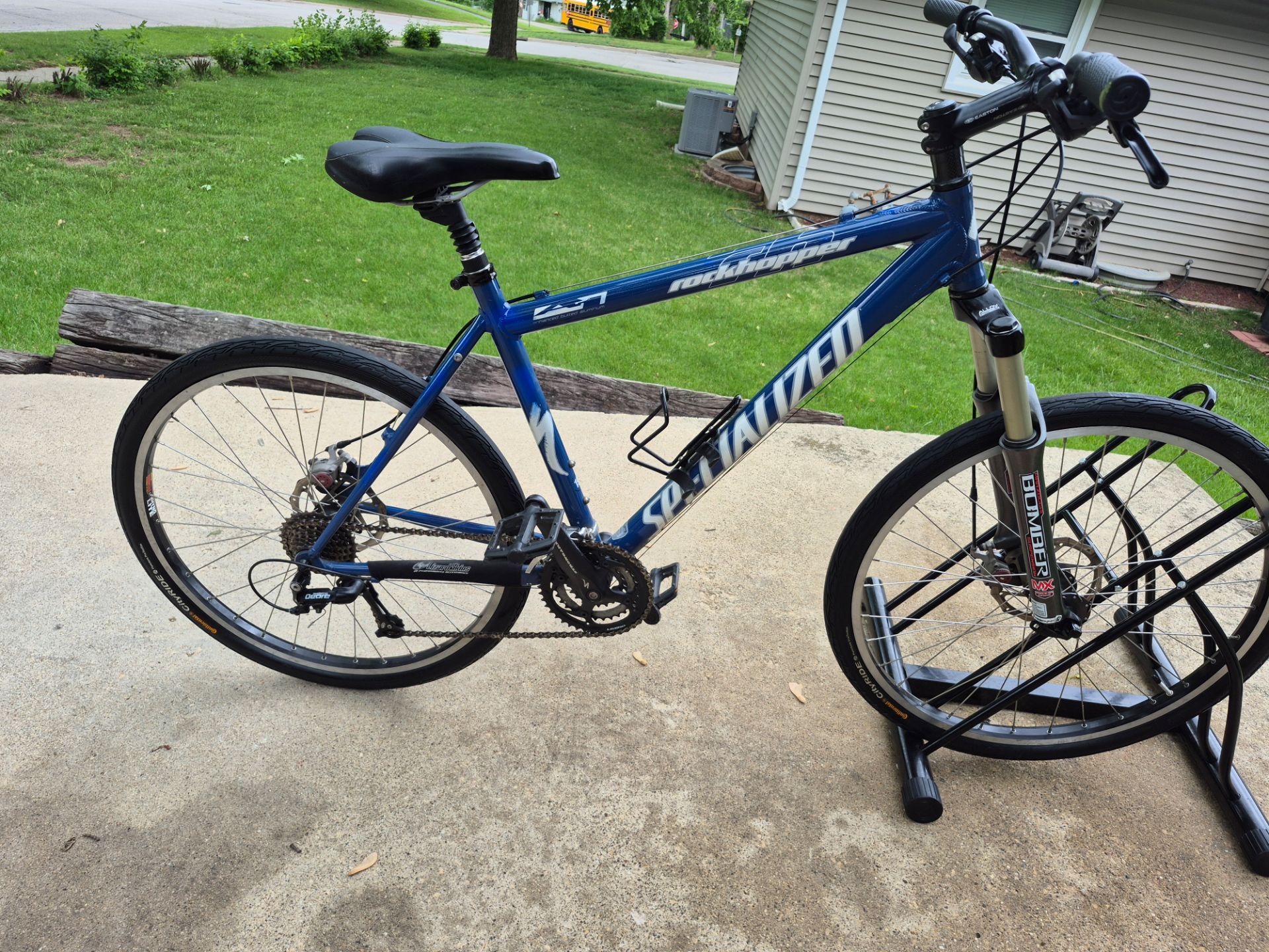 High quality Specialized Rockhopper bike