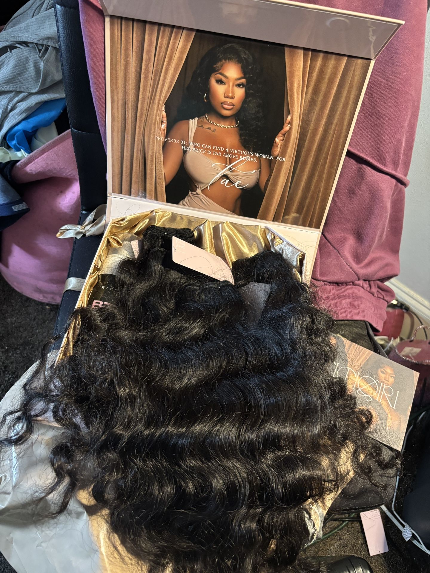 22 Inch (4 Bundles) Belinese Wavy