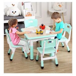 Garvee Modern Kids Table and 4 Chair Set