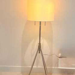 Lámpara De Pie 