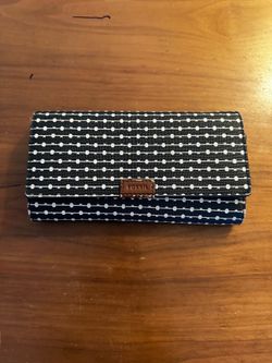 Fossil wallet